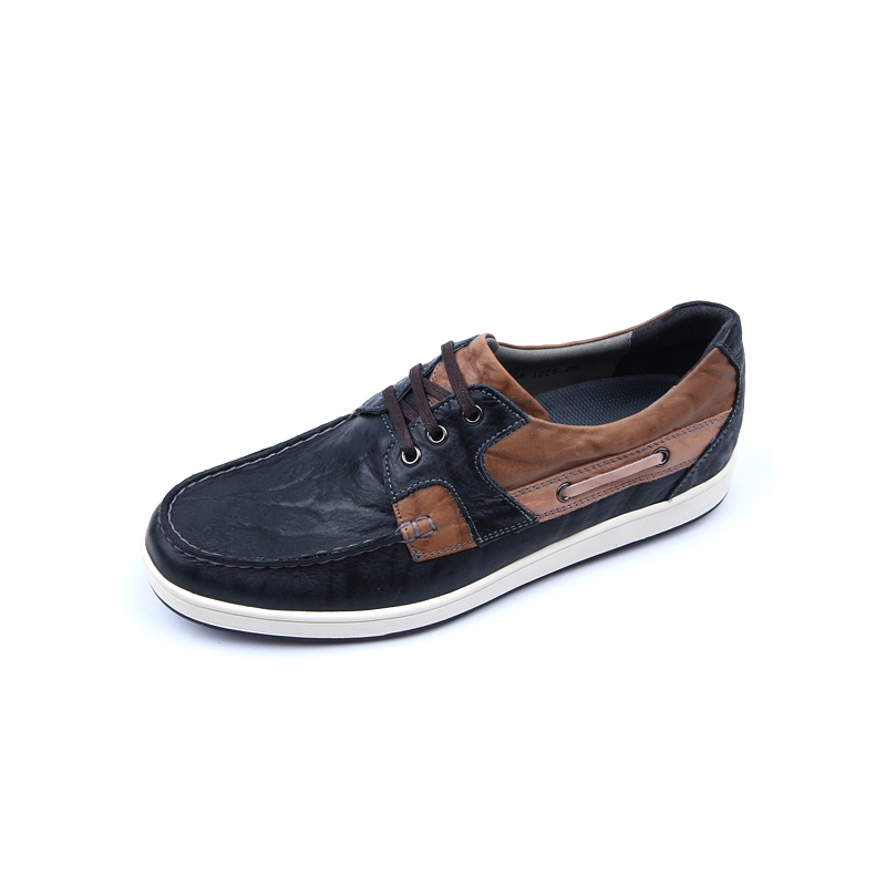 non skid boat shoes