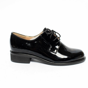 womens black lace up oxfords