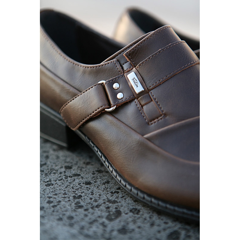 Mens Wrinkle Buckle band velcro Dress shoes fashion is not just style