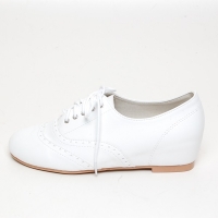 Womens chic round toe wing tip punching eyelet lace up comfort wear daily hidden wedge insole oxford elevator shoes white
