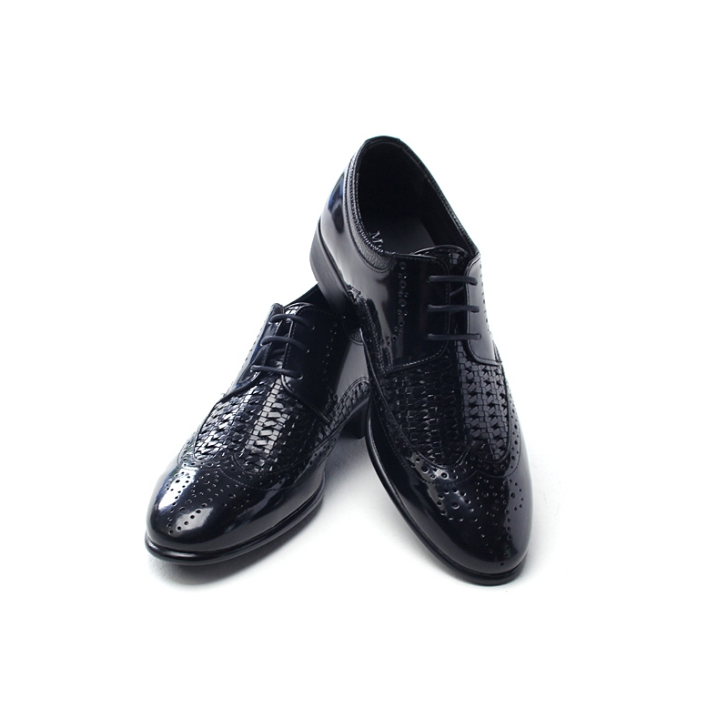 Mens chic round toe wing tip punching mesh dress shoes