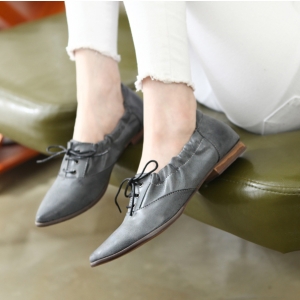 Womens pointed toe oxfords