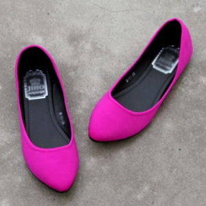 https://what-is-fashion.com/3875-30427-thickbox/womens-hot-pink-synthetic-fabric-pointed-toe-flat.jpg