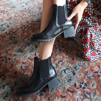 Women's round toe chelsea Combat chunky block heel Boots