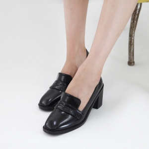 https://what-is-fashion.com/4550-35524-thickbox/women-s-synthetic-leather-square-toe-penny-loafers-heels-pumps.jpg