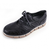 Men's round toe lace up black leather sneakers
