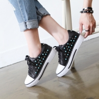 Women's real leather round rubber cap toe studded sneakers black white