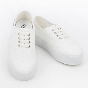 https://what-is-fashion.com/4845-38310-thickbox/women-s-synthetic-campus-fabric-comfort-sneakers-round-toe-daily-shoes-white.jpg