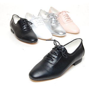 https://what-is-fashion.com/4900-38661-thickbox/women-s-plain-toe-sheep-skin-lace-up-low-heels-oxfords-black-white-silver-pink.jpg