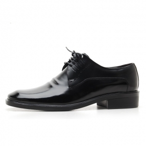 https://what-is-fashion.com/5202-40441-thickbox/men-s-square-toe-wrinkle-leather-side-punching-open-lacing-oxford-shoes.jpg