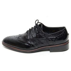 https://what-is-fashion.com/5226-40545-thickbox/men-s-wing-tip-brogue-wrinkle-leather-closed-lacing-oxford-shoes.jpg