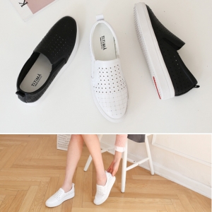 https://what-is-fashion.com/5499-42480-thickbox/women-s-high-platform-cubic-jewel-punching-synthetic-leather-back-tap-sneakers.jpg