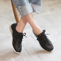 women's lace up leather sneakers black