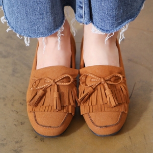 Women's Camel ﻿Double Layer Fringe Tassel Low Heel Loafer Shoes