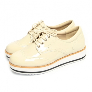 https://what-is-fashion.com/6091-47157-thickbox/women-s-wing-tip-glossy-beige-eyelet-lace-up-wedge-heel-fashion-sneakers-shoe.jpg