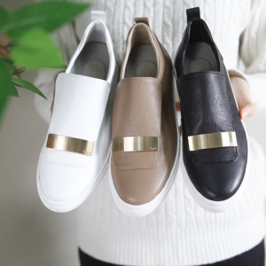 Women's Round Toe White﻿ Leather Gold Stud Loafers Shoes﻿﻿