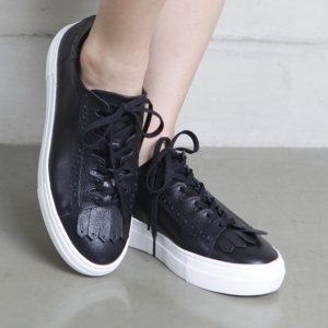https://what-is-fashion.com/6166-47582-thickbox/women-s-round-toe-fringe-punching-thick-platform-lace-up-black-leather-low-top-fashion-sneakers-shoes.jpg