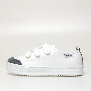 https://what-is-fashion.com/6184-47686-thickbox/women-s-round-toe-triple-strap-thick-platform-white-canvas-sneakers.jpg