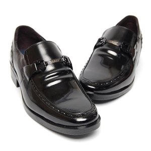 https://what-is-fashion.com/6201-47772-thickbox/men-s-apron-toe-horse-bit-punching-stitch-black-leather-loafers-dress-shoes.jpg
