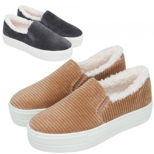 https://what-is-fashion.com/6387-49209-thickbox/women-s-warm-inner-fur-thick-platform-slip-on-sneakers-shoes.jpg